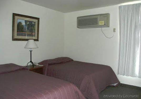 All Suites Inn Budget Host Lewisburg Bagian luar foto