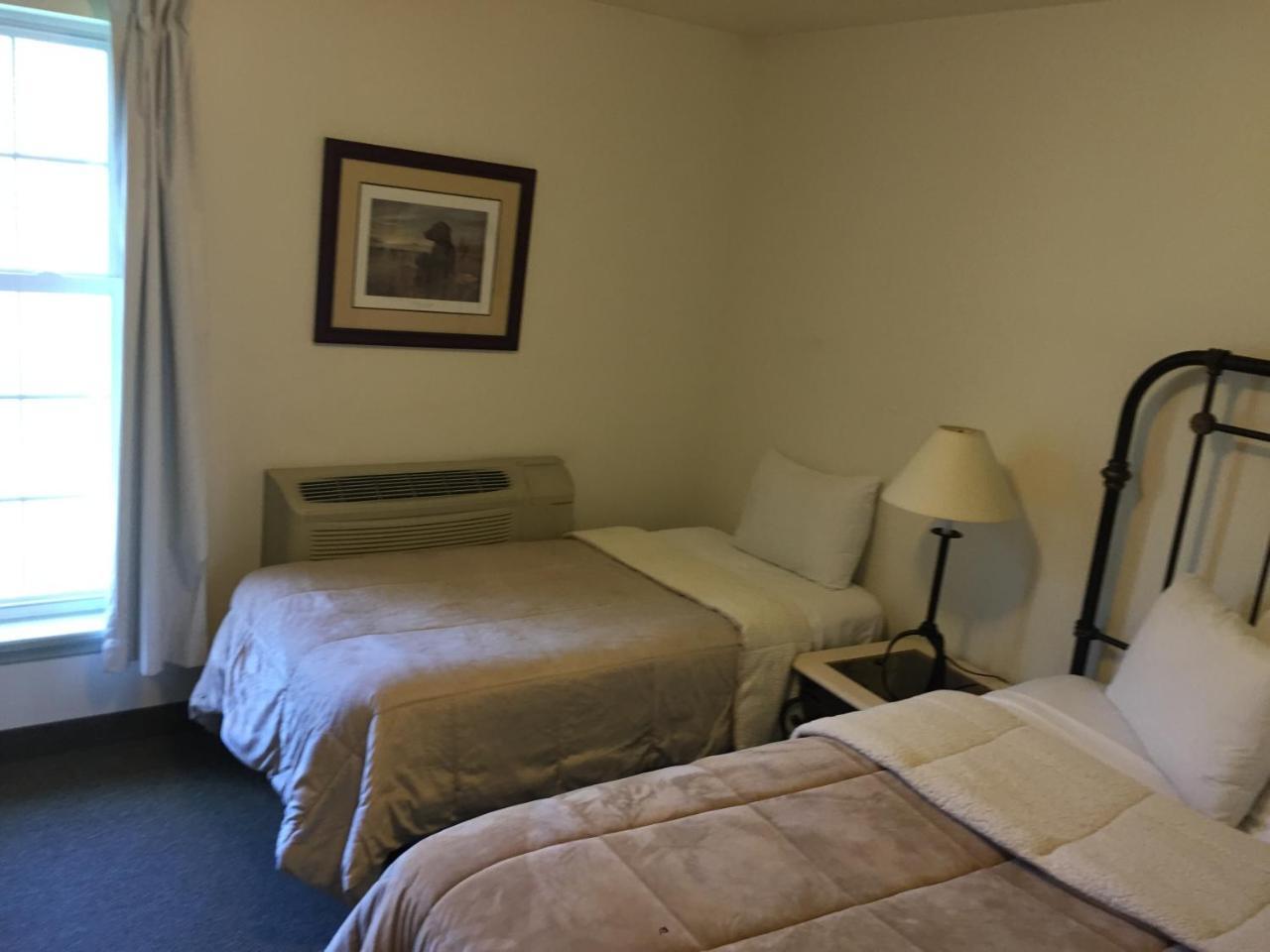 All Suites Inn Budget Host Lewisburg Bagian luar foto